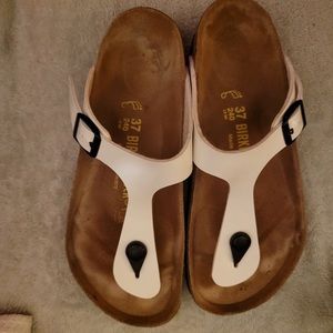 White Birkenstock Gizeh Size 37, Never Worn
